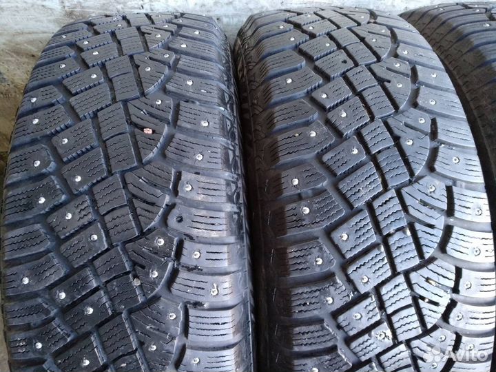 Continental IceContact 2 215/65 R16 102T