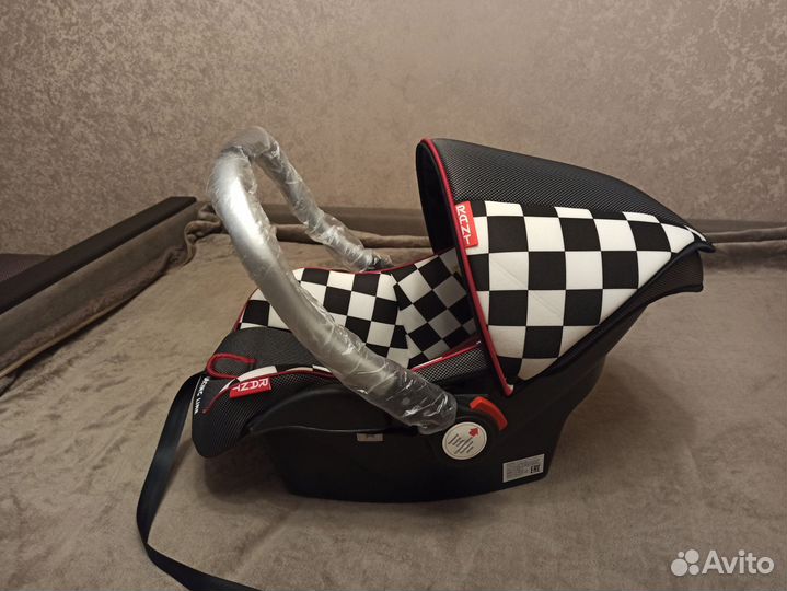 Детское автокресло-переноска 0-13кг