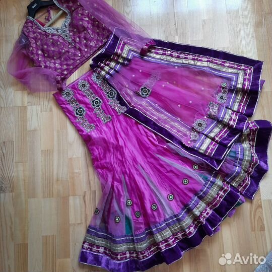 Индийский костюм женский