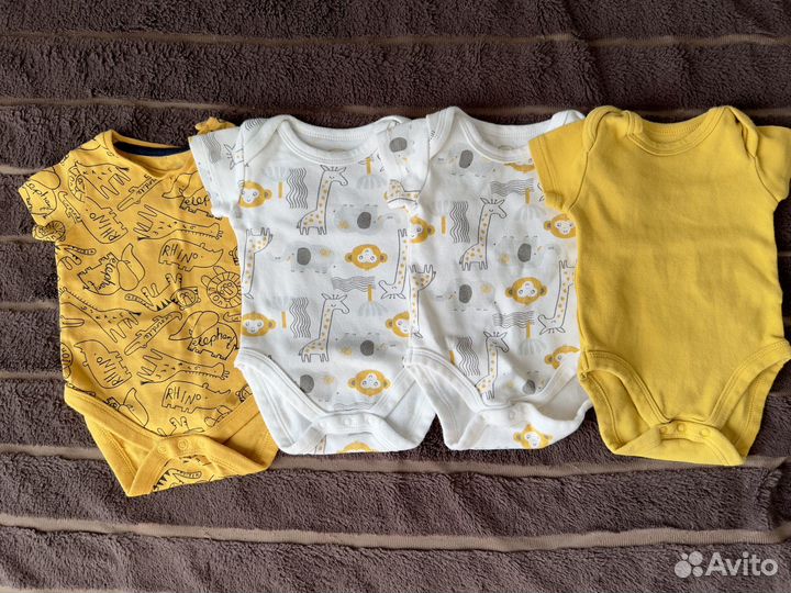 Одежда фирменная для новорожденного пакетом 56-62
