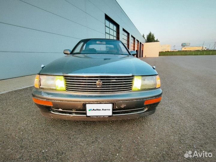 Toyota Crown 2.5 AT, 1992, 395 555 км