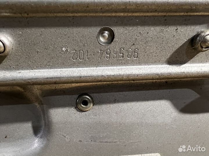 Стеклоподъемник передний правый на Ford Focus 2