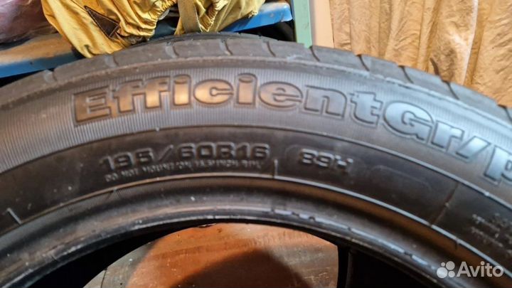 Goodyear EfficientGrip 195/60 R16 89H