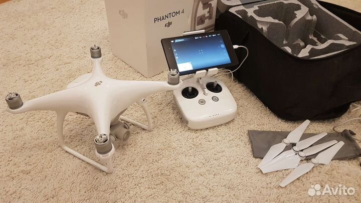 Dji Phantom 4 + Планшет