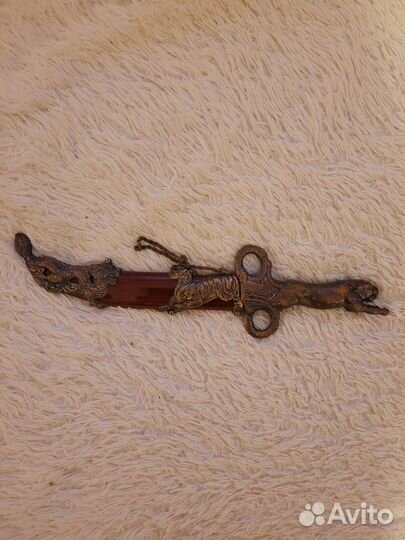 Нож сувенирный