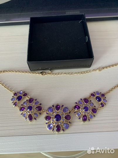 Ювелирная бижутерия, очень красивая, фиолетовых от