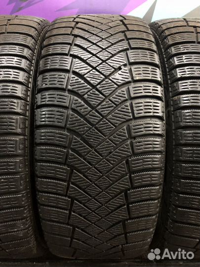 Pirelli Ice Zero 225/45 R17