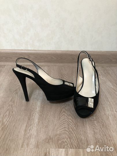 Fabiani босоножки 38