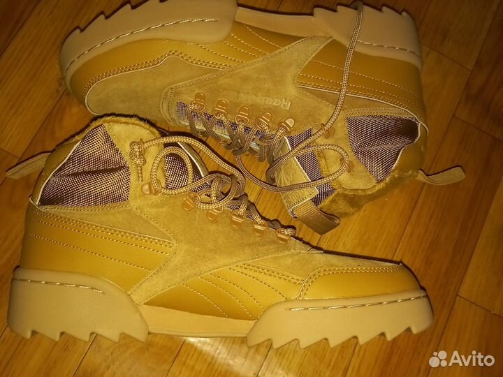 Ботинки зимние Reebok