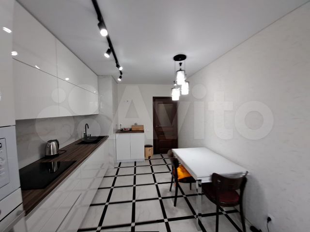 2-к. квартира, 56,2 м², 5/9 эт.