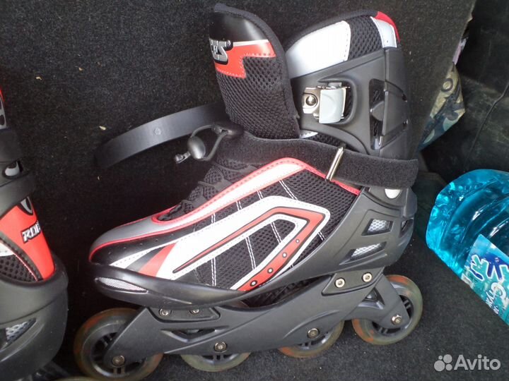 Роликовые коньки новые Roces 84 43 размер