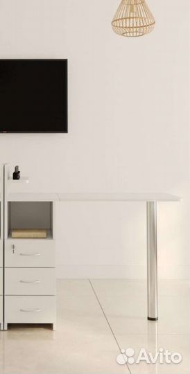 Стол для маникюра складной