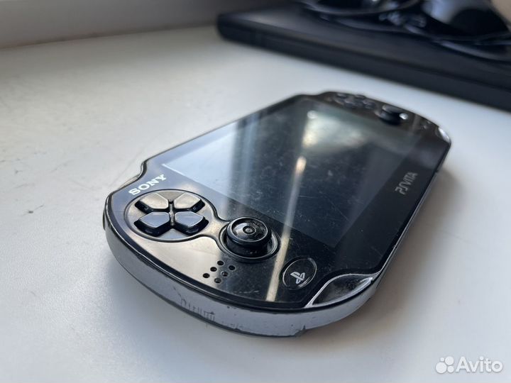 Sony PlayStation Vita прошитая 64 гб