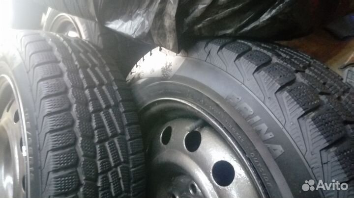 Комплект зимний хёндай салярис рио 185/65 R15