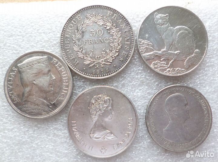 Серебряные монеты разных стран