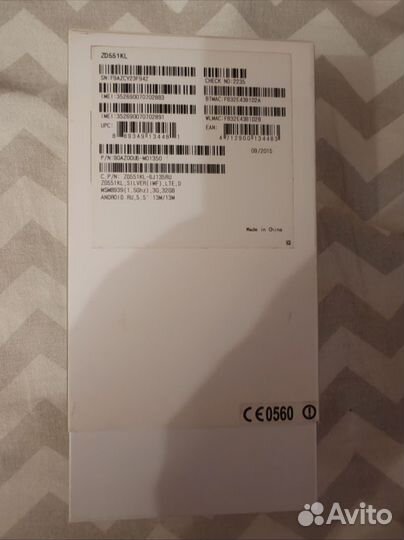 ASUS ZenFone Selfie ZD551KL, 3/32 ГБ