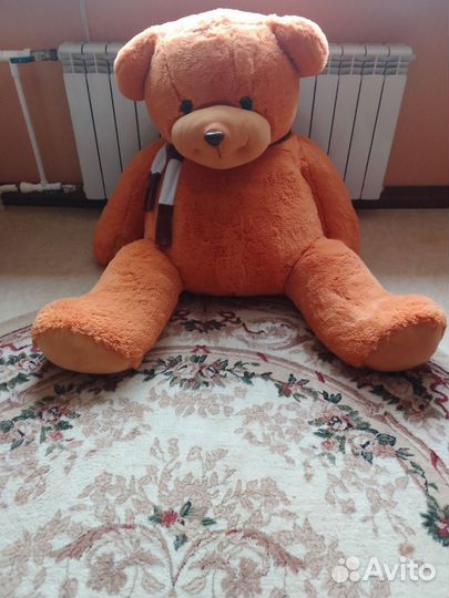 Большие плюшевые медведи