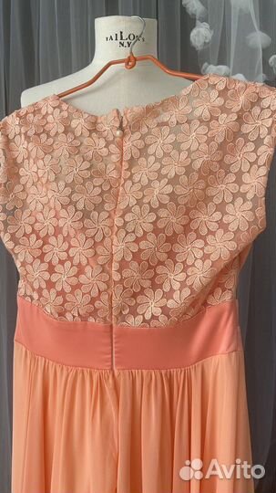 Вечернее платье