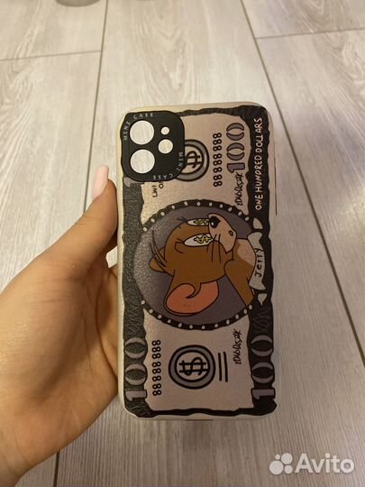 Чехол на iPhone 11