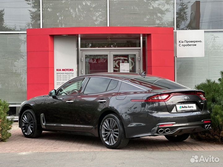 Kia Stinger 2.0 AT, 2018, 90 045 км