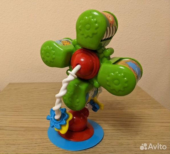 Игрушка на присоске
