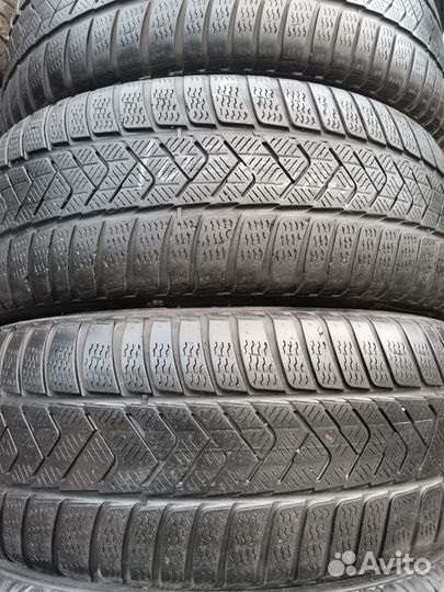 Pirelli Winter Sottozero 3 245/50 R19