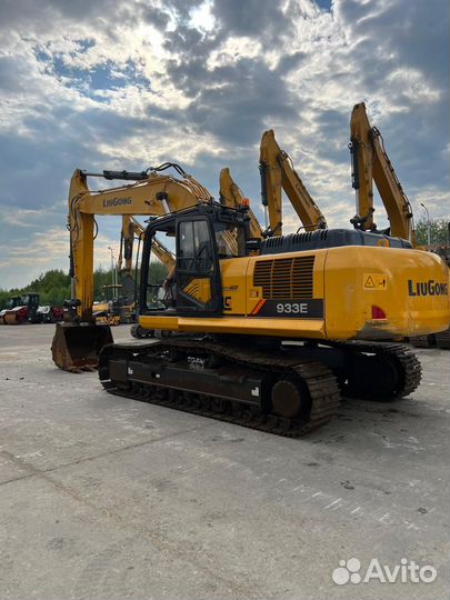Гусеничный экскаватор LiuGong CLG933E, 2022
