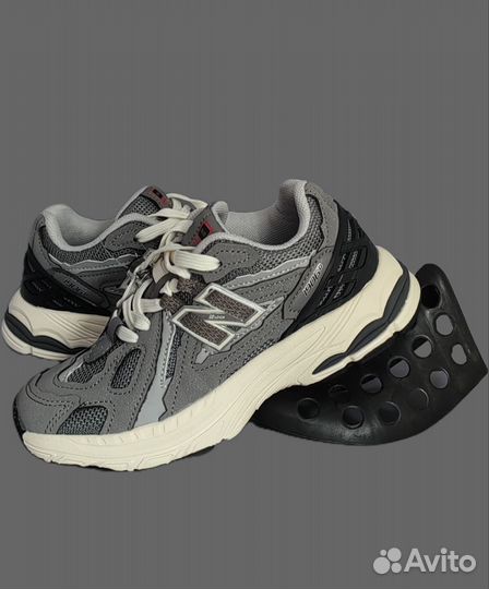 Кроссовки New balance новые 35,36,37