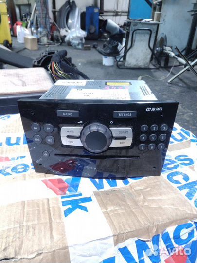 Магнитола штатная Opel Corsa D A14XER 2010