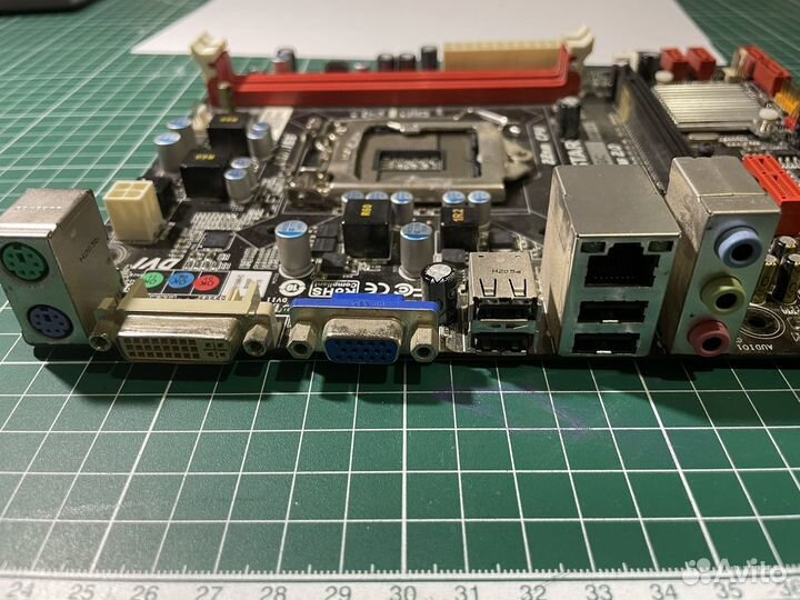 Материнская плата 1155