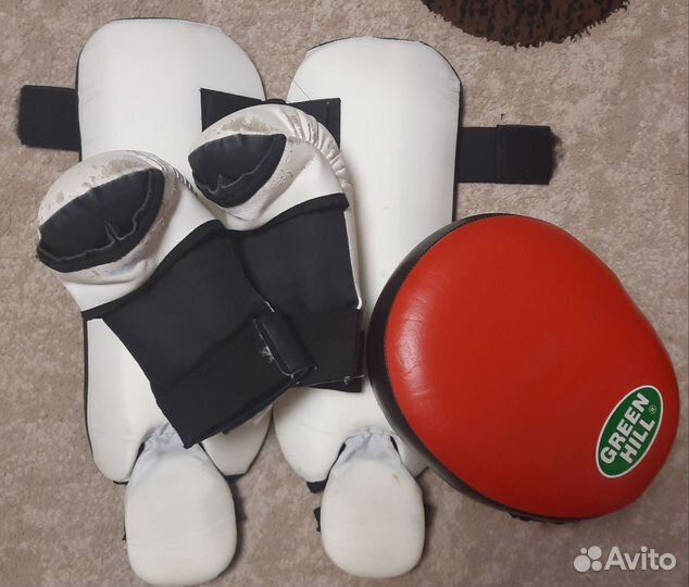 Защита и лапа для каратэ