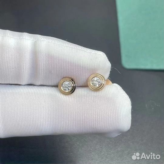 Золотые серьги Cartier с бриллиантом 0,36ct