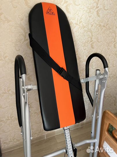 Инверсионный стол для спины