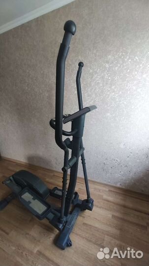 Эллиптический тренажер torneo