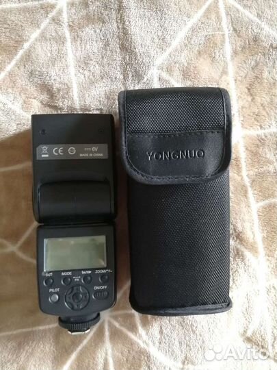 Фотовспышка yongnuo