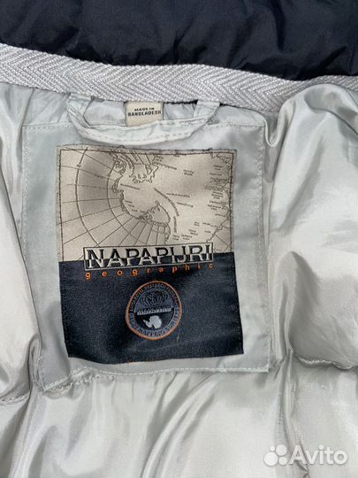 Пуховик napapijri