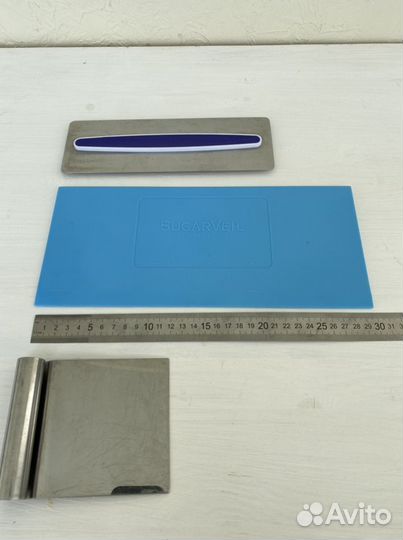 Скребки для выравнивания торта