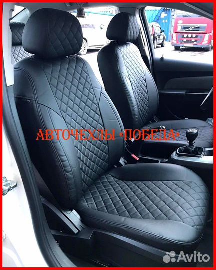 Чехлы Chevrolet Captiva из экокожи чёрные Ромб