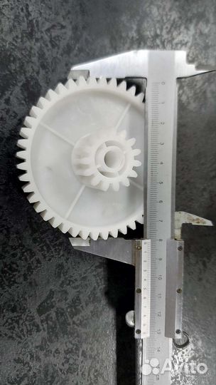 Шестерня для мясорубки Redmond RMG, Scarlett SC