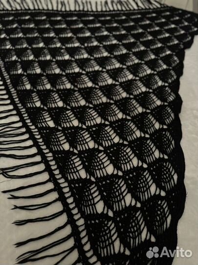 Шаль ажурная - ручная работа
