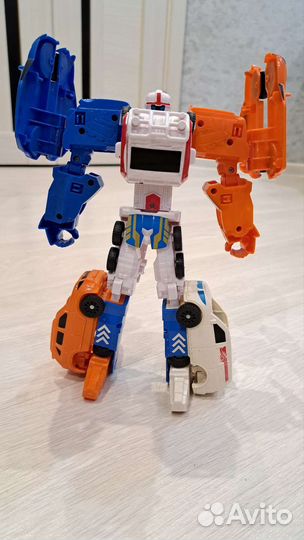 Робот трансформер Гига5