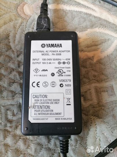Синтезатор yamaha psr s900