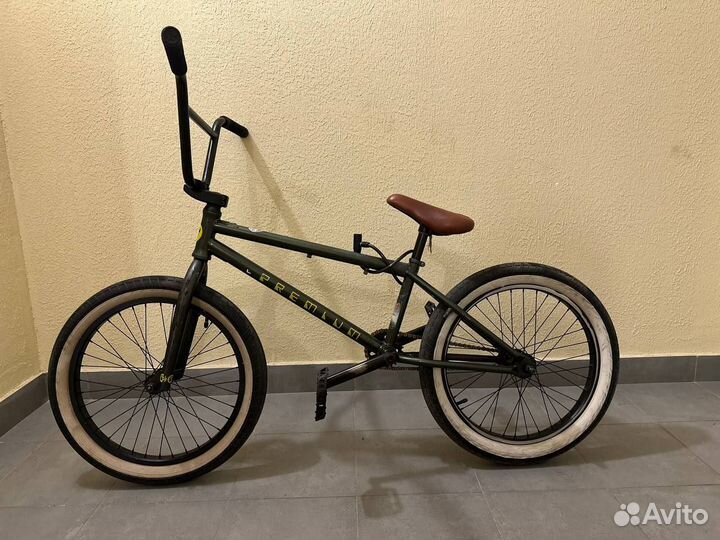 Продам велосипед BMX Premium Stray