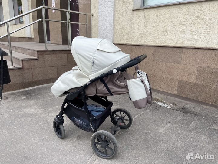 Коляска 2 в 1 riko Bella