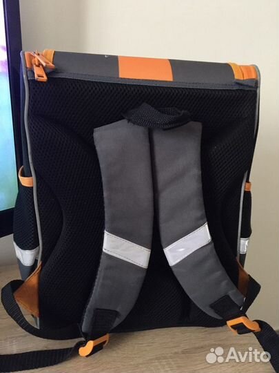Портфель/рюкзак школьный