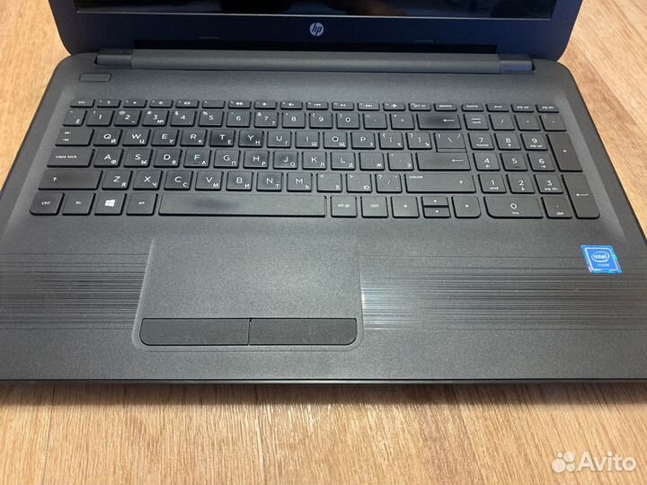 Ноутбук HP 15-ay501ur