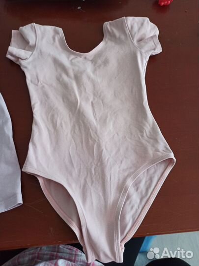 Купальник и шортики 5-7 лет