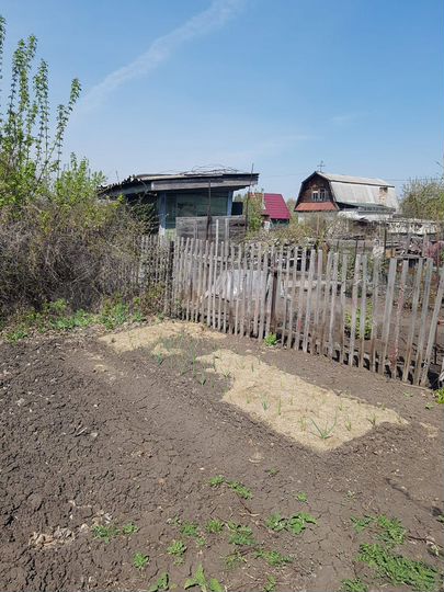 Дача 10 м² на участке 4 сот.