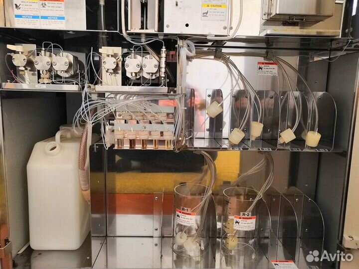 Hitachi L-8800 аминокислотный анализатор