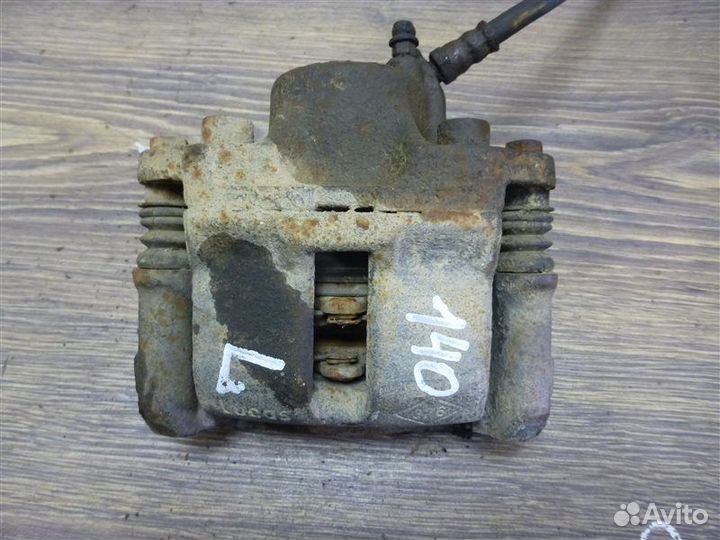 Суппорт передний левый Renault Logan LS0G K7JA710